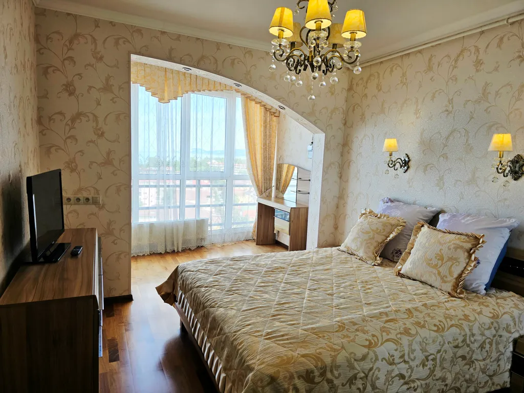 Квартира Просторная квартира с панорамным шикарным видом на море — Адлер