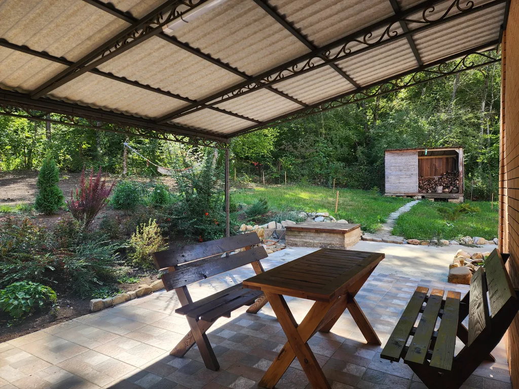 Уютный дом для большой компании