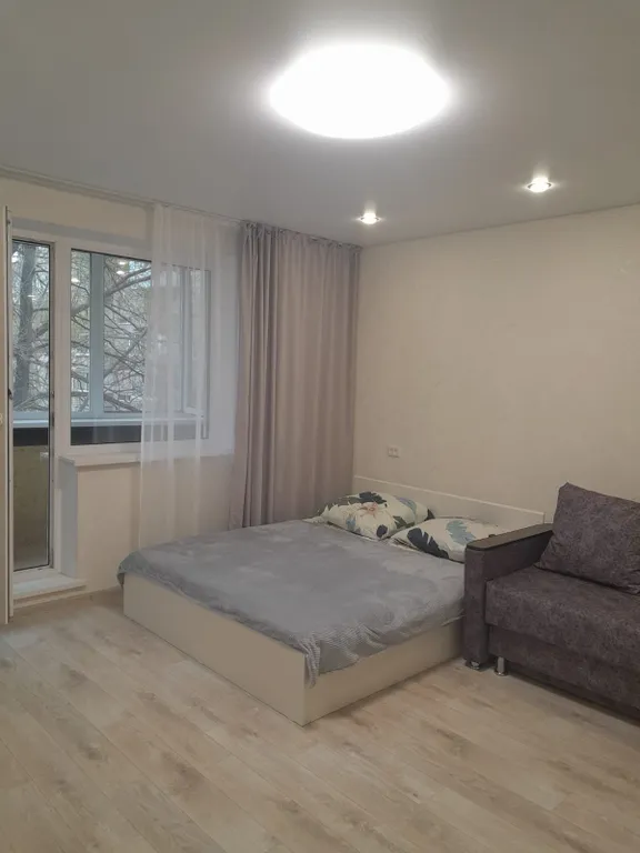 Уютная двухкомнатная квартира — аренда посуточно в Миасс