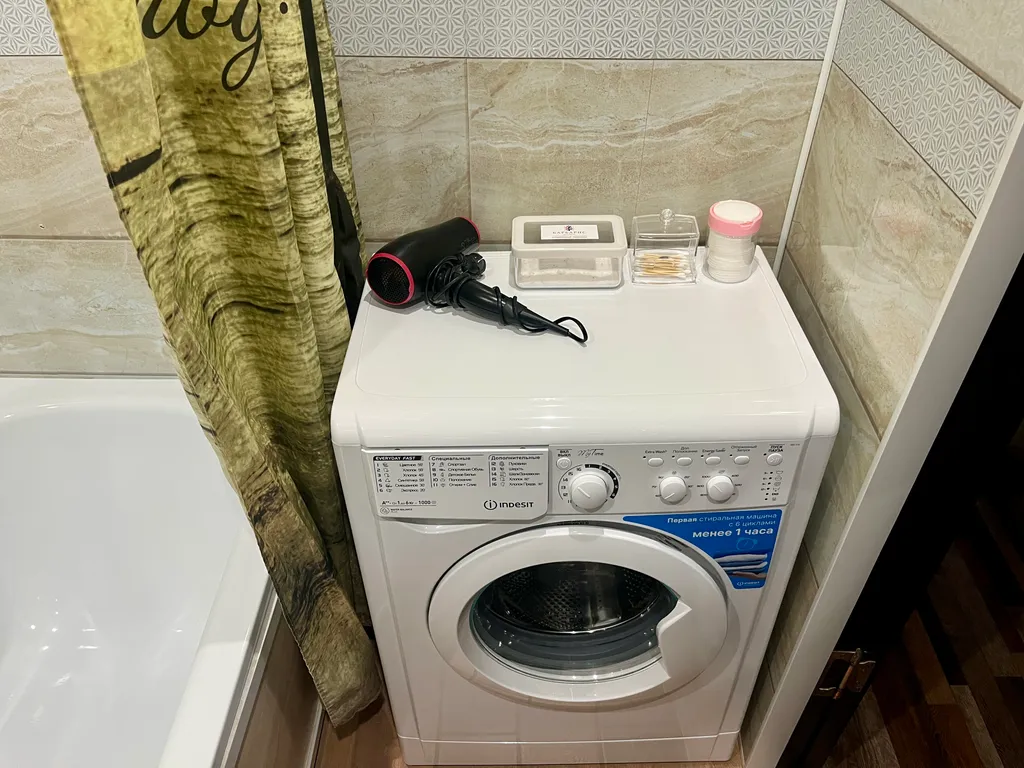 Квартира люкс в районе ДК Металлургов с большой кухней