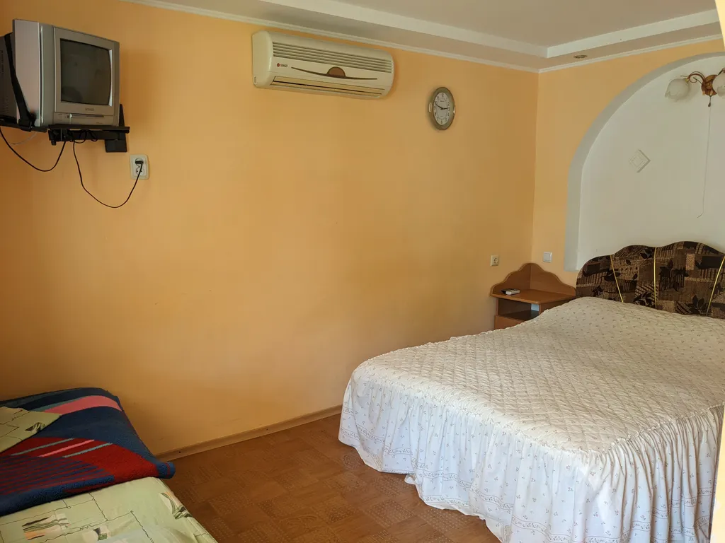 Отдельный, уютный номер