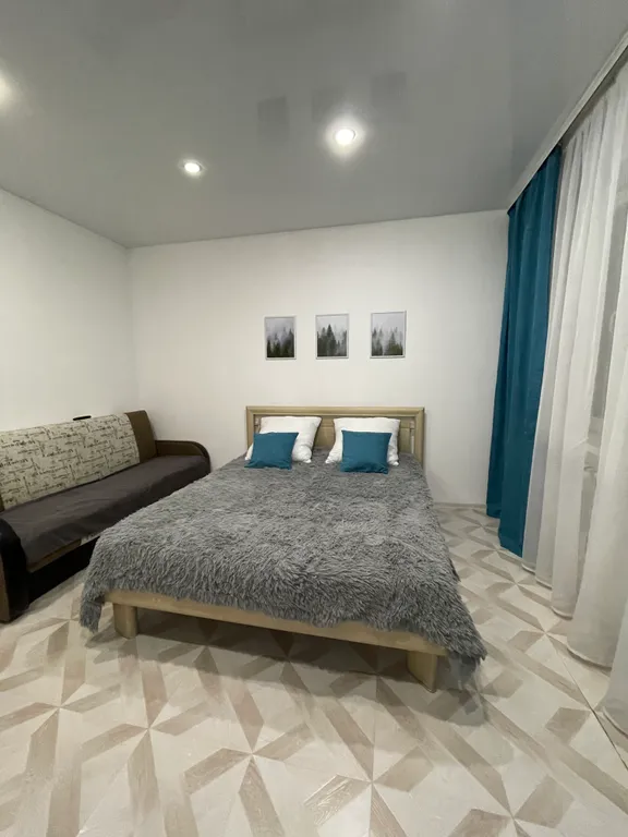 Квартира с двумя двухспальными кроватями