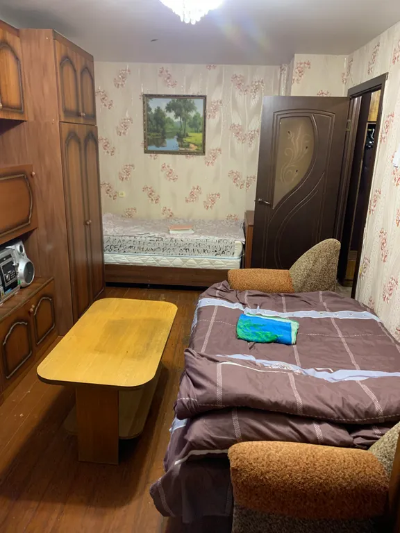 Квартира эконом класс, в 200 метрах дворец спорта, недалёко вокзал — аренда посуточно в Вологда