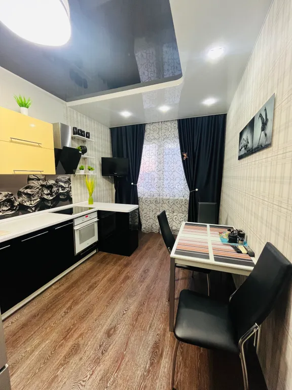 1-комнатная Квартира — аренда посуточно в Сургут