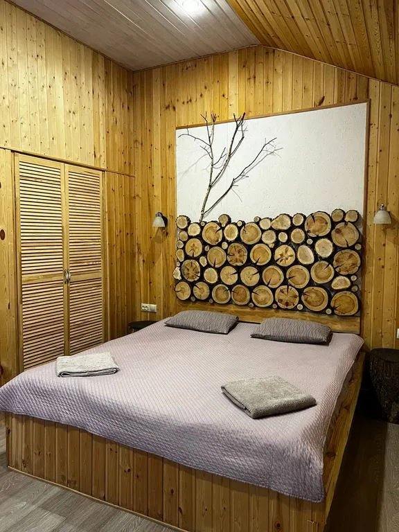 Дом с панорамными окнами на Катунь и Тавдинские пещеры