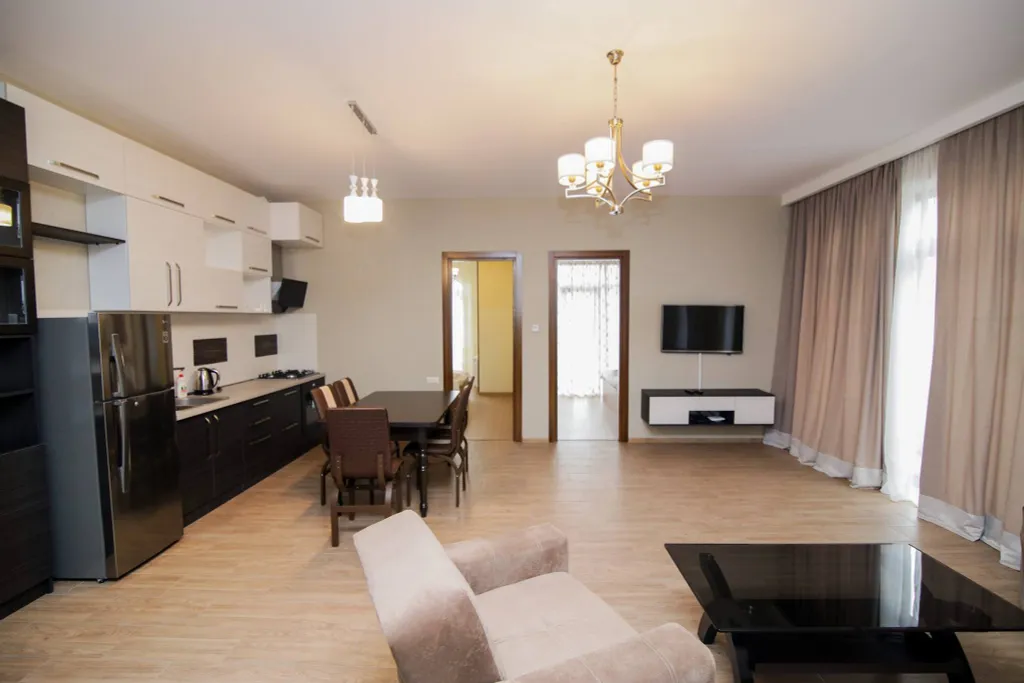 3-комнатная Квартира