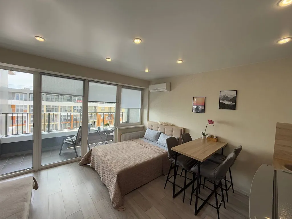 Стильная студия, панорамный вид на море и горы