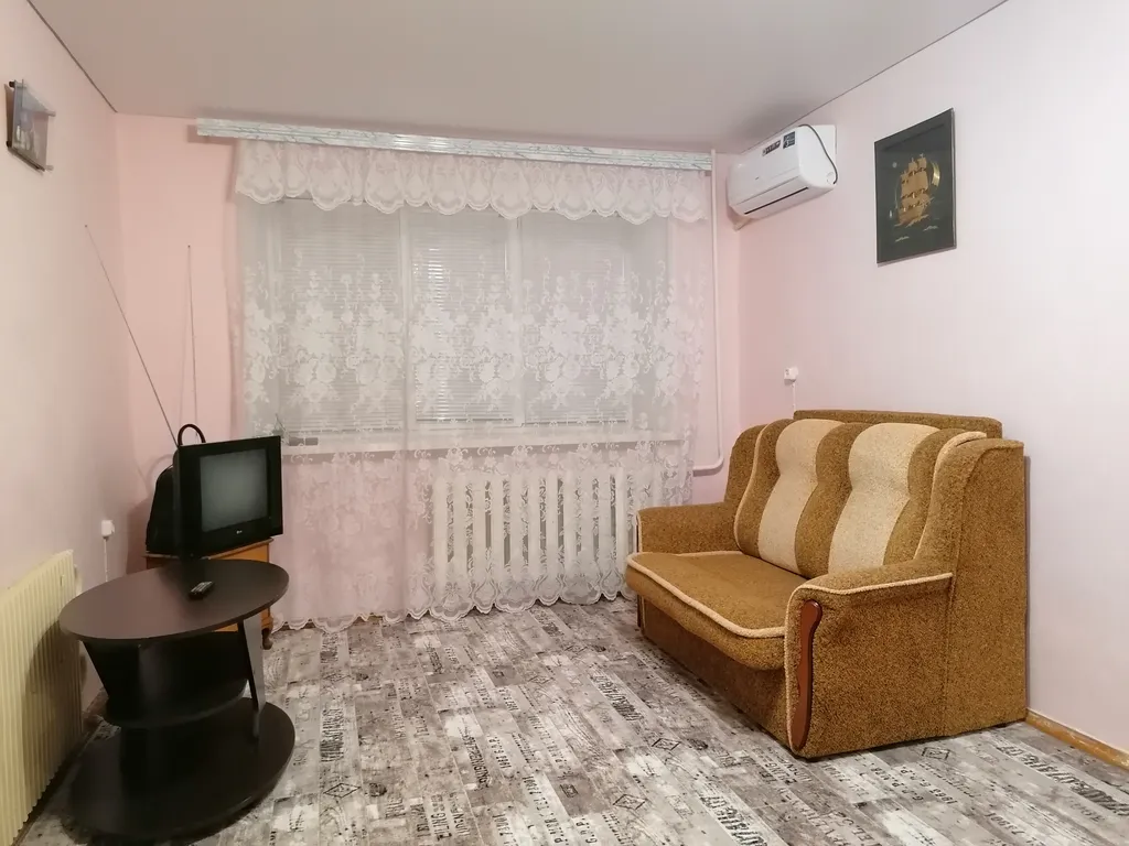 Чистая, уютная квартира в удобном районе — аренда посуточно в Кувандык