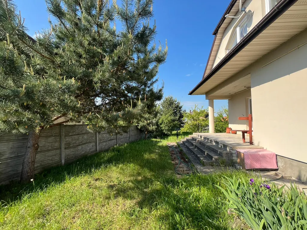 Уютный дом в спокойном районе для проживания и отдыха