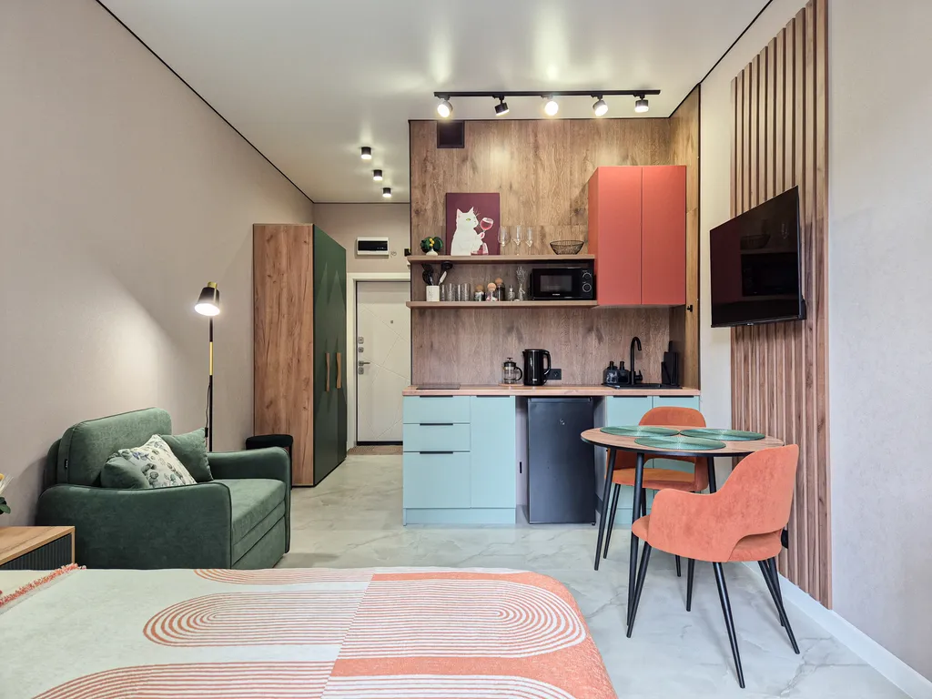 Летняя студия с дизайнерским ремонтом