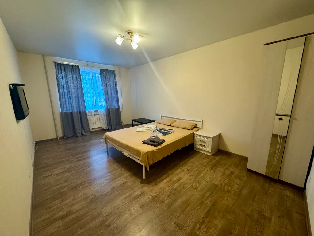 Трёхкомнатная квартира центр, отличный вид