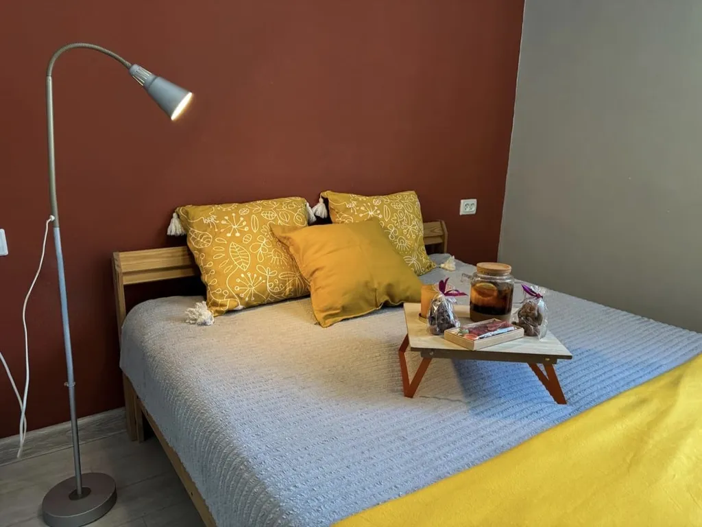 Уютная студия вблизи станции метро "Площадь Ленина"