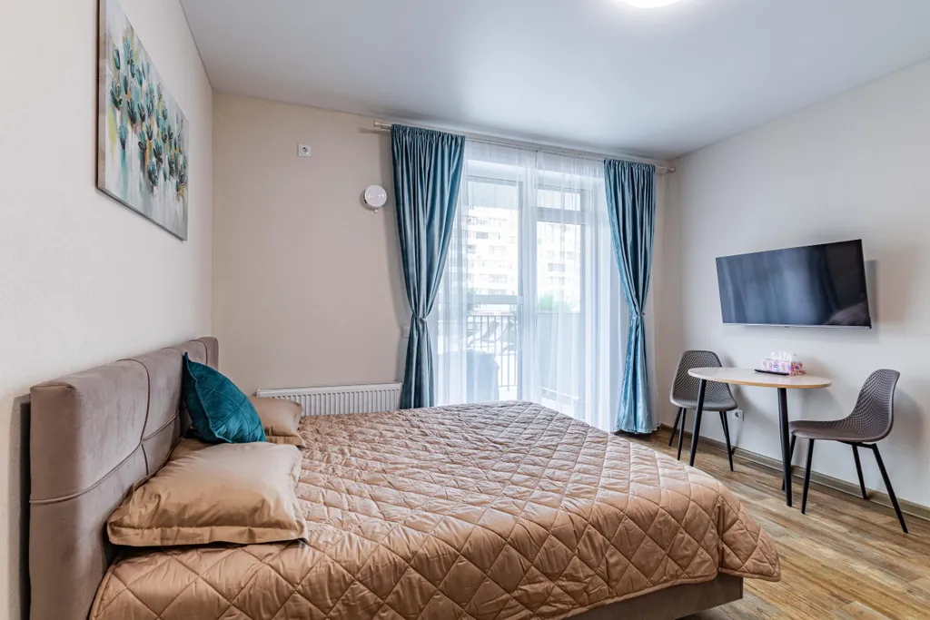 Студия с террасой и лаунж-зоной в центре