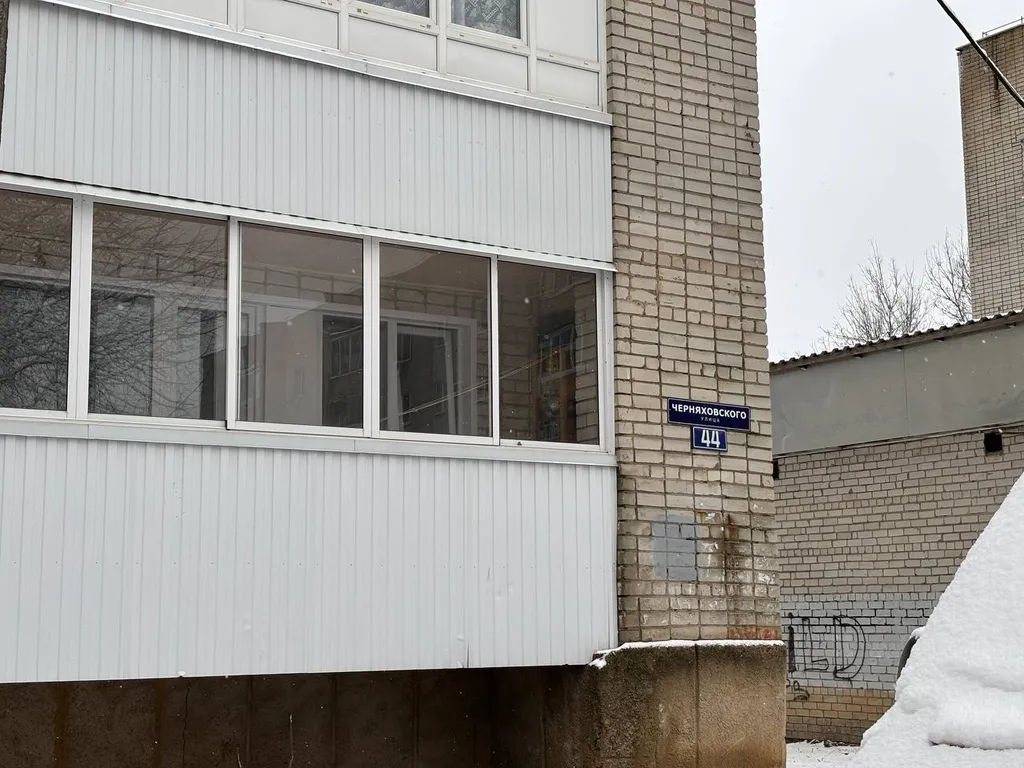 Уютная трешка в центре рядом с ДС Юбилейный