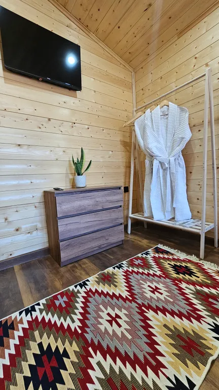 Дом с двумя спальнями и тёплым бассейном