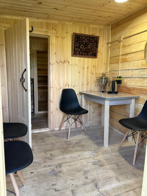 Просторный дом с баней и чаном