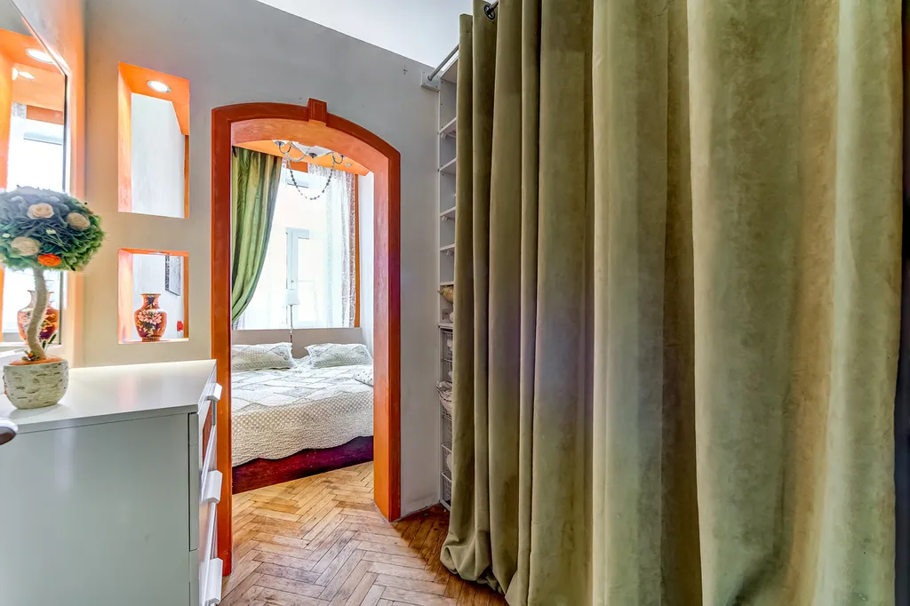 Квартира Квартира Двушка на Невском с паркингом, метро в минуте — Санкт-Петербург