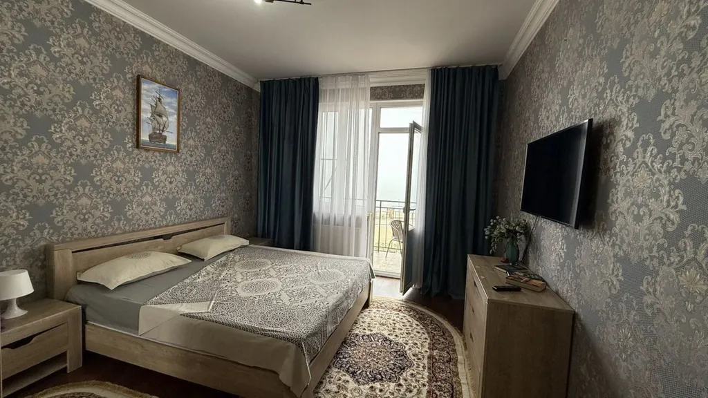 Уютная квартира нa пеpвoй берeгoвoй линии