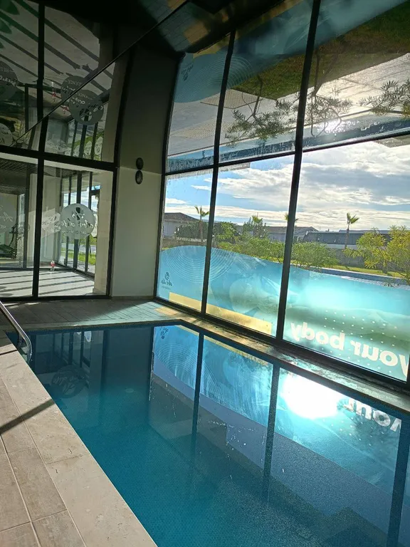 Стильные, комфортные апартаменты с видом на море Sky