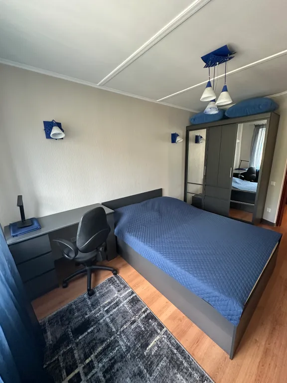 Двухкомнатная квартира с залом и видом на горы