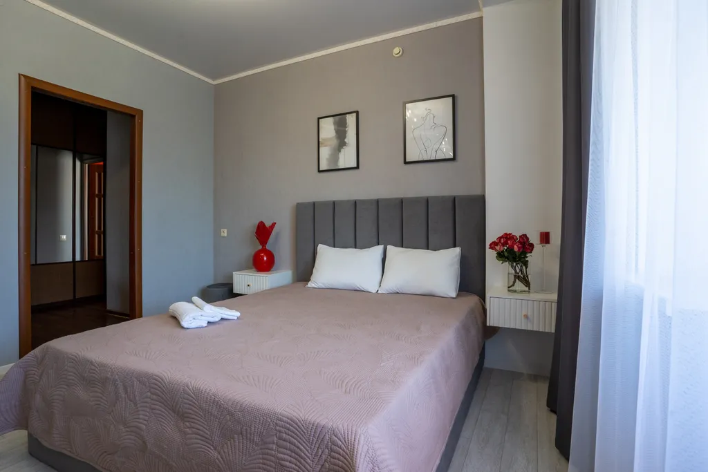 Семейный двухкомнатный номер с балконом