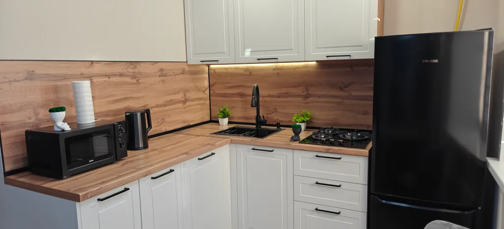 Двухкомнатная квартира с новым ремонтом в самом центре города