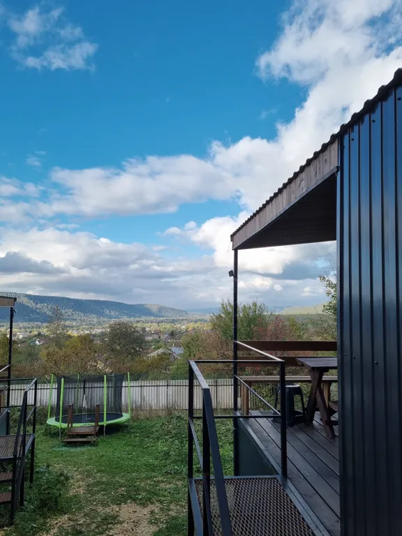 Домик в горах с панорамным видом и всеми удобствами