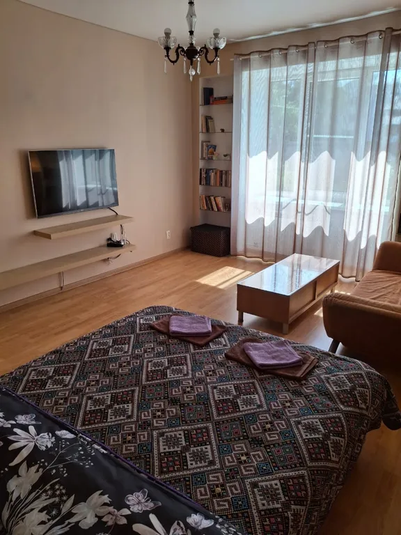 Уютные торшеры и бра на Крепостной