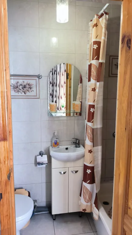 Уютная студия в центре в трех кварталах от моря