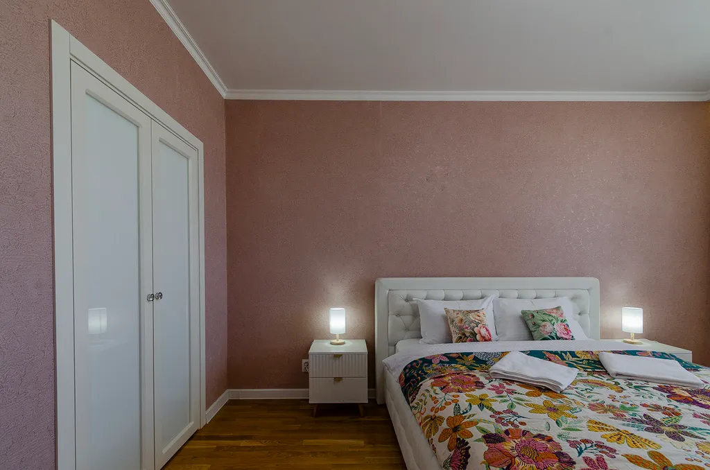 2 комнатная на центральной набережной Залива