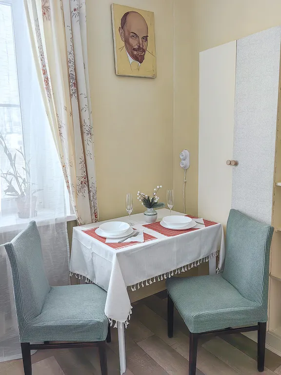 Уникальная двухкомнатная квартира в стиле ретро