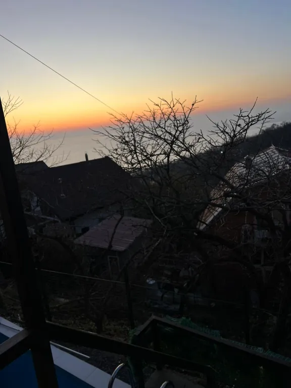 Коттедж Уютный домик с видом на море — Сочи