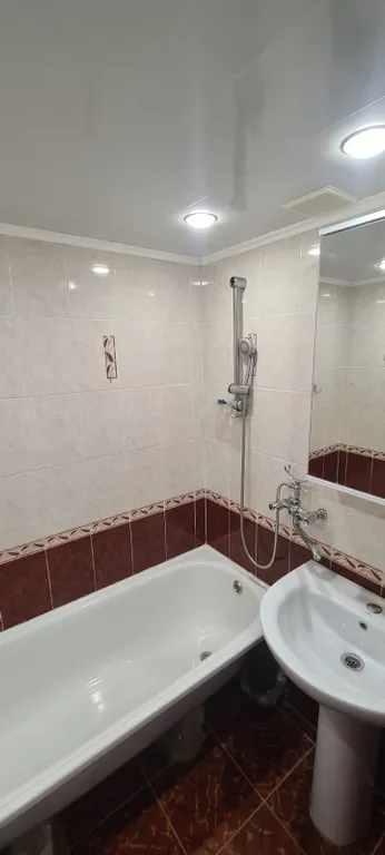 4-комнатная Квартира