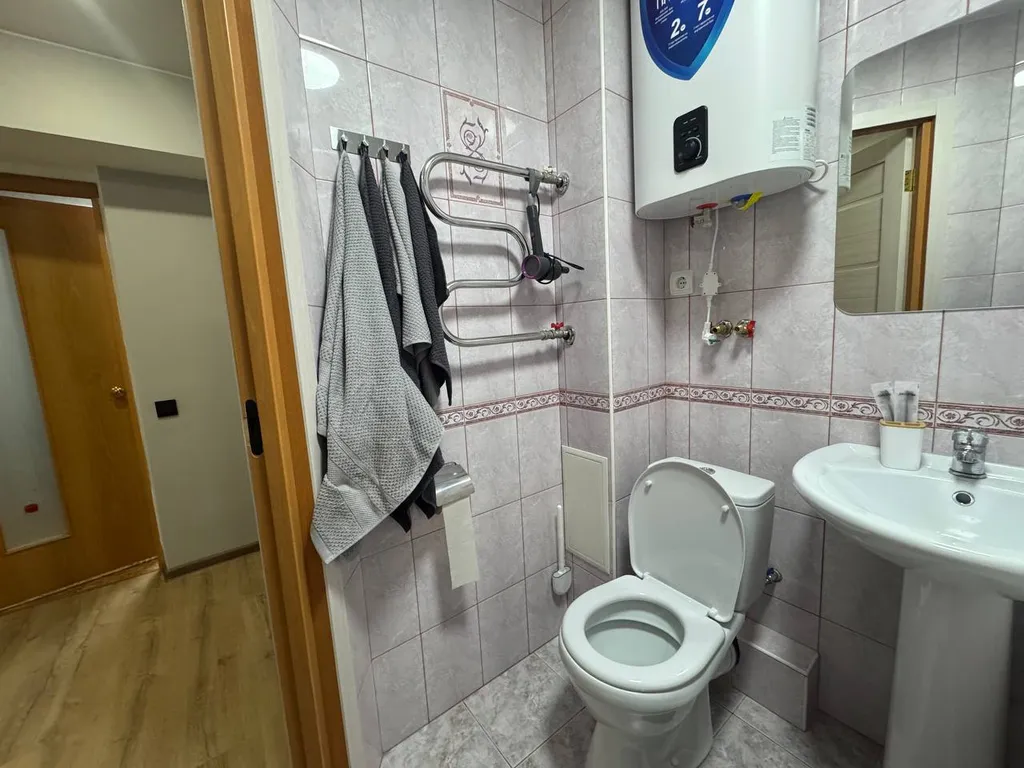 Уютная студия с новым ремонтом возле СГТУ