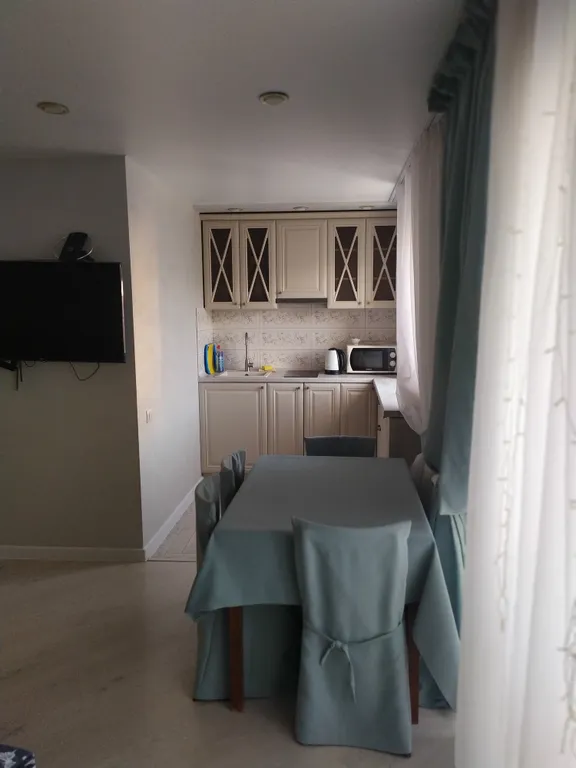 Уютная квартира-студия с джакузи и отличным ремонтом в самом центре