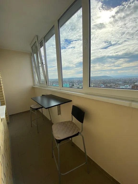 Однокомнатные апартаменты с видом на Кавказские горы