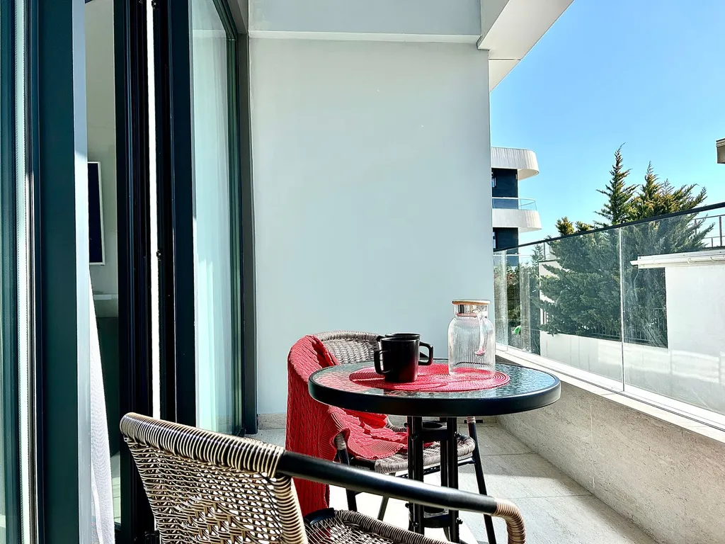 Новый однокомнатный апартамент в Гурзуфе