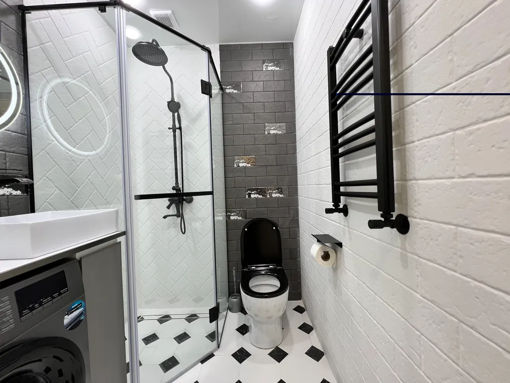 Modern Studio By Republic Square -Unique Charm