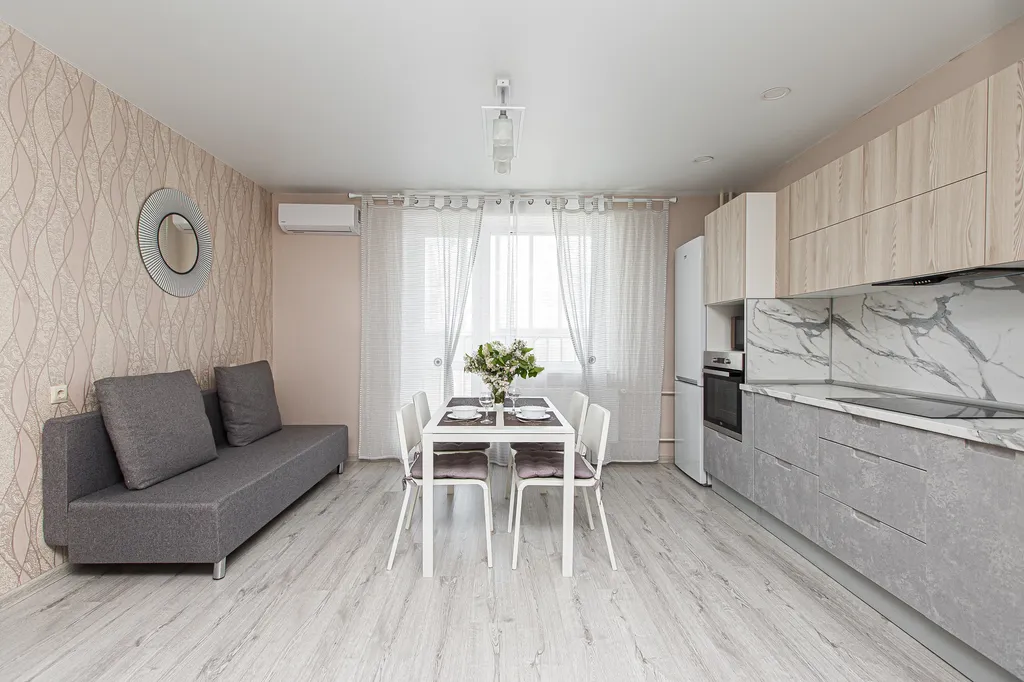 Красивая евродвушка в Академ Riverside