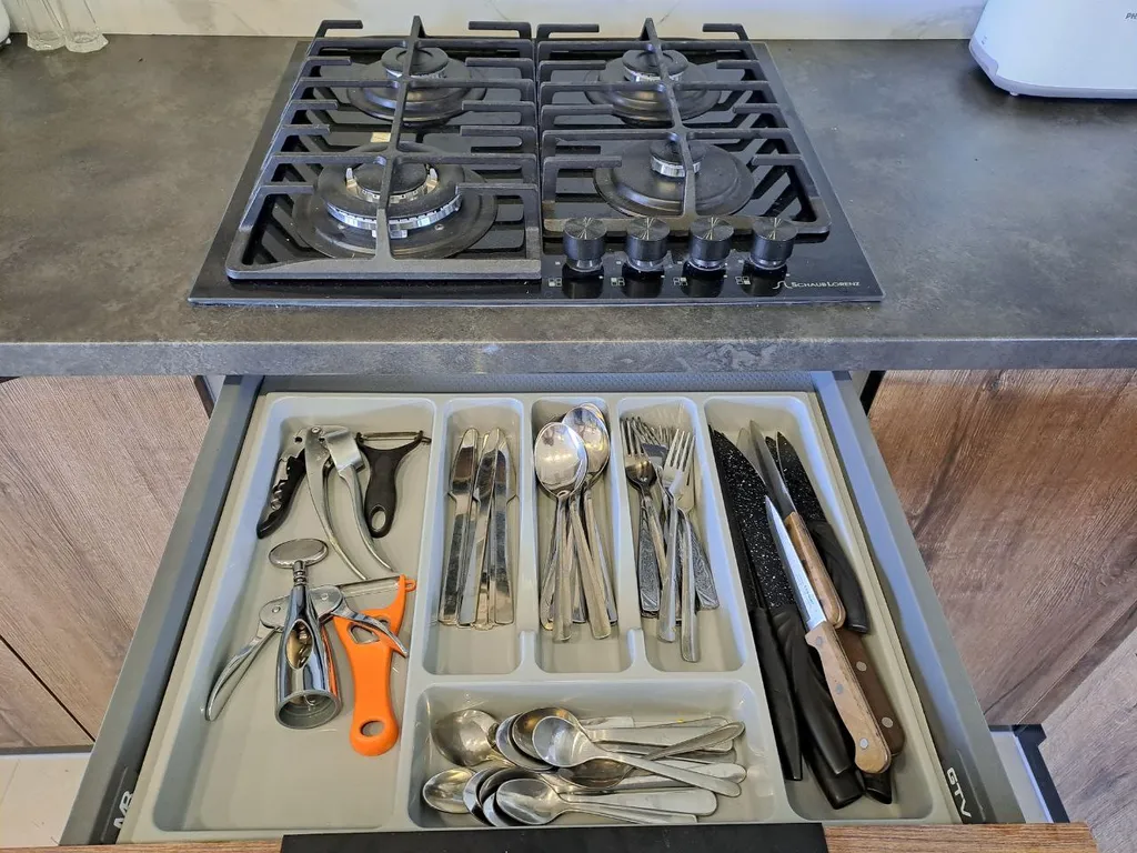 Новый дом у моря, с детский площадкой, мангалом и баней