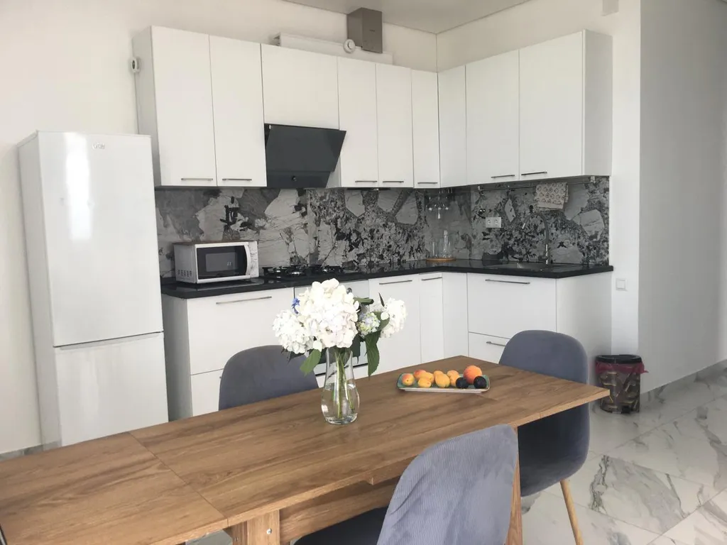 Великолепная квартира на берегу моря