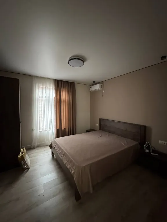 Квартира Новые апартаменты в современном доме (2 спальни, кухня, балкон) — Сухум