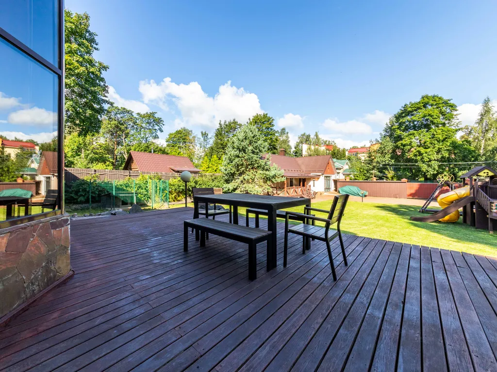 Коттедж Дом в черте города для семейного отдыха — Санкт-Петербург