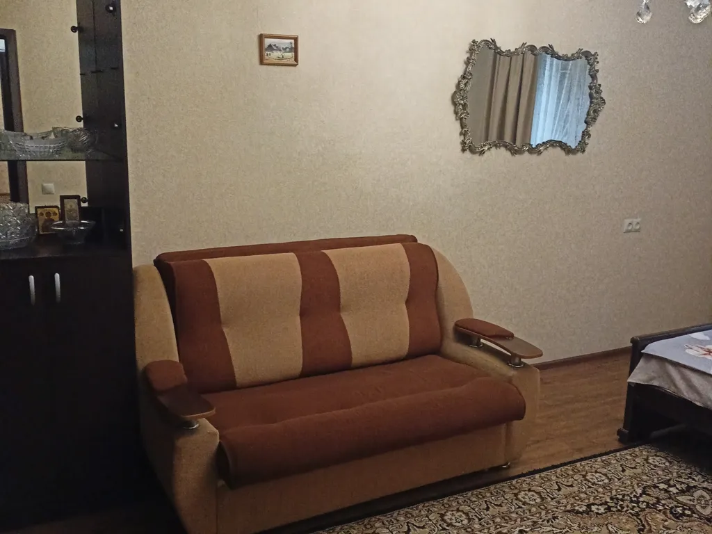 2-комнатная квартира в центре города на 1 этаже