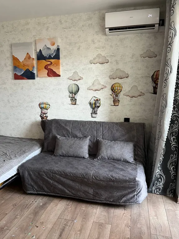 Уютная однокомнатная квартира в 5 минутах от моря