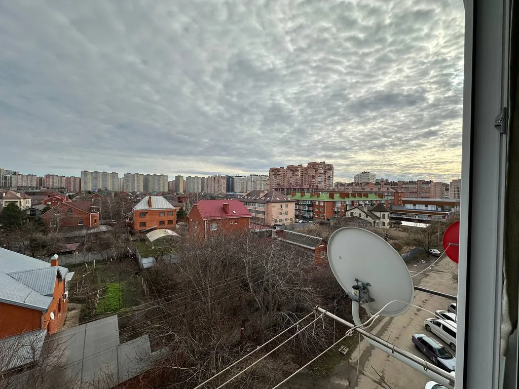 Просторная квартира в трёх кварталах от парка Галицкого