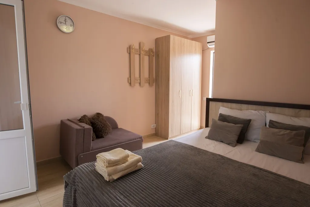 Квартира Комната — аренда посуточно в Береговое (Ялта)