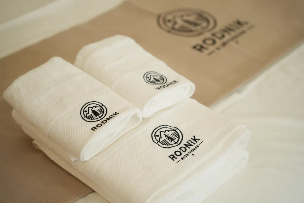 Коттедж Гостевой дом Rodnik с видом на горы — Алматы