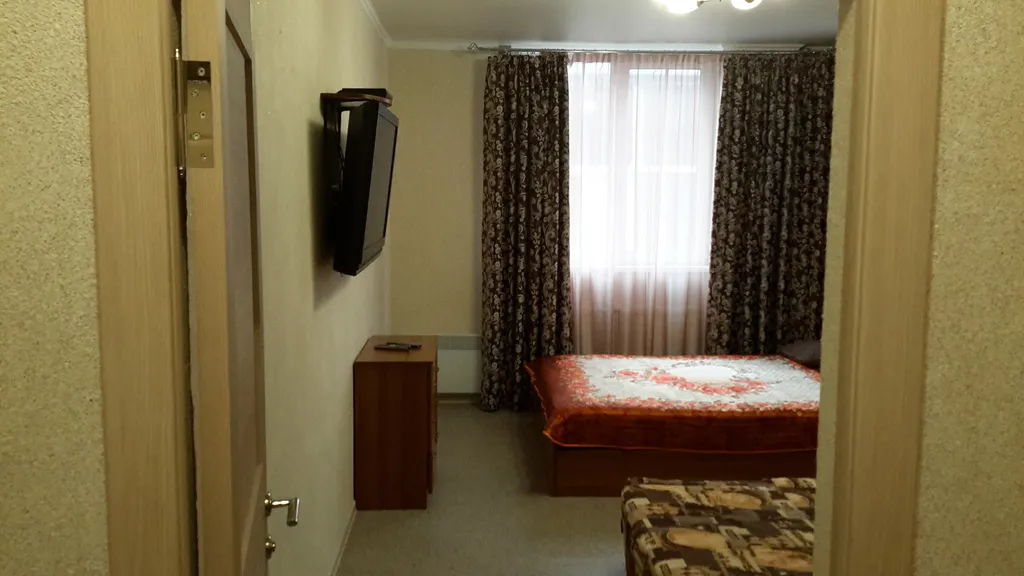 Двушка в 100 метрах от пляжа Факел