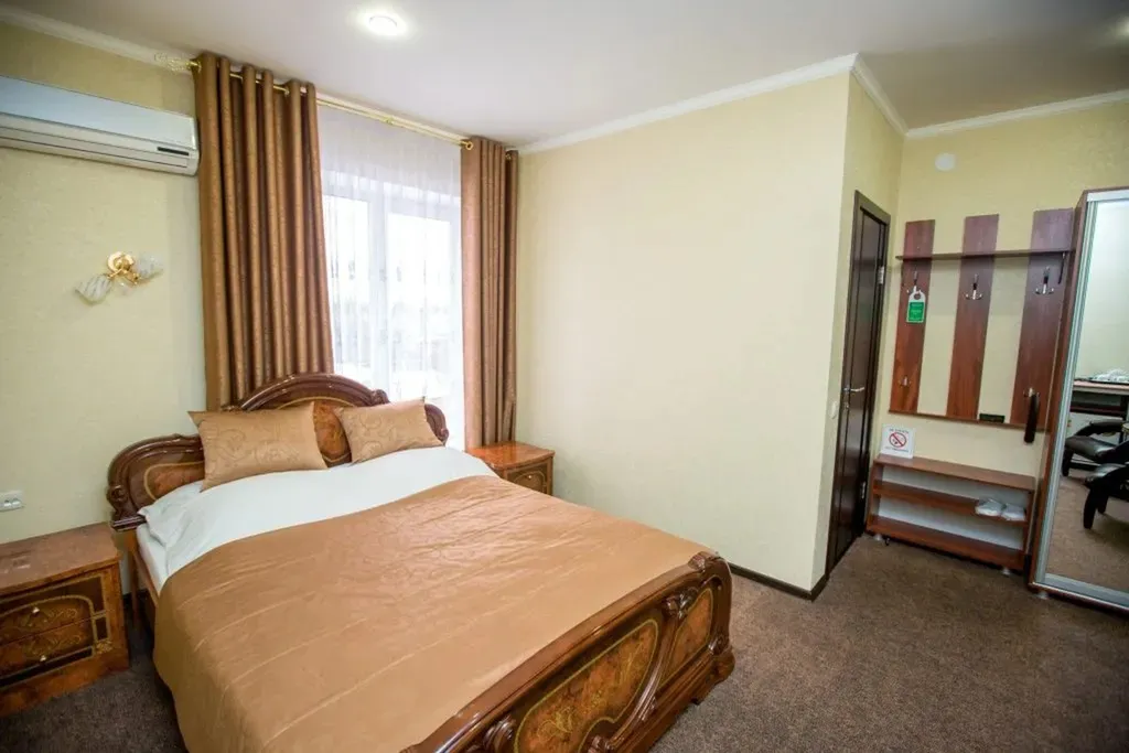 Полулюкс 2-х местный DBL